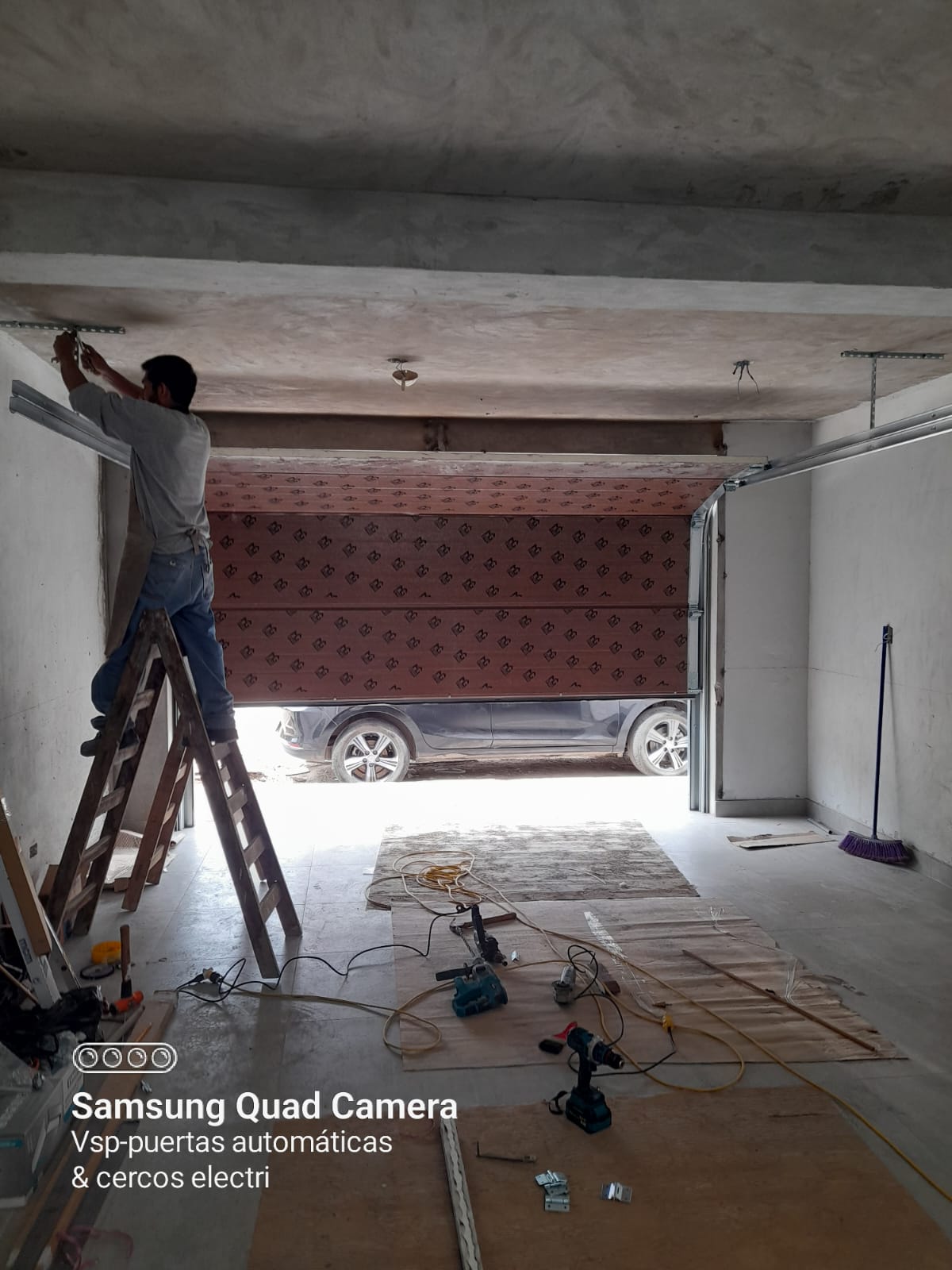 Instalador de puerta de garaje